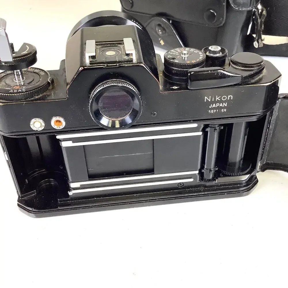 TESTED Nikon Nikomat EL 35mm SLR Film Camera w/NIKKOR 43-86mm F3.5 Lens